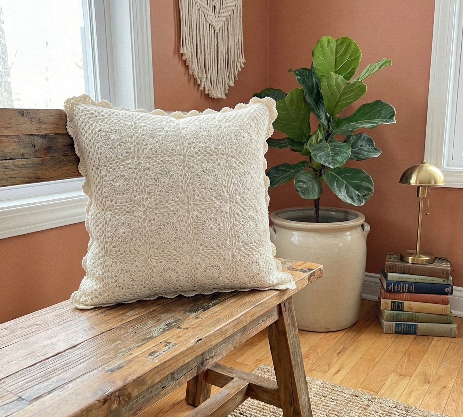 Crochet vs Lace: Key Differences in Construction, Durability & Use