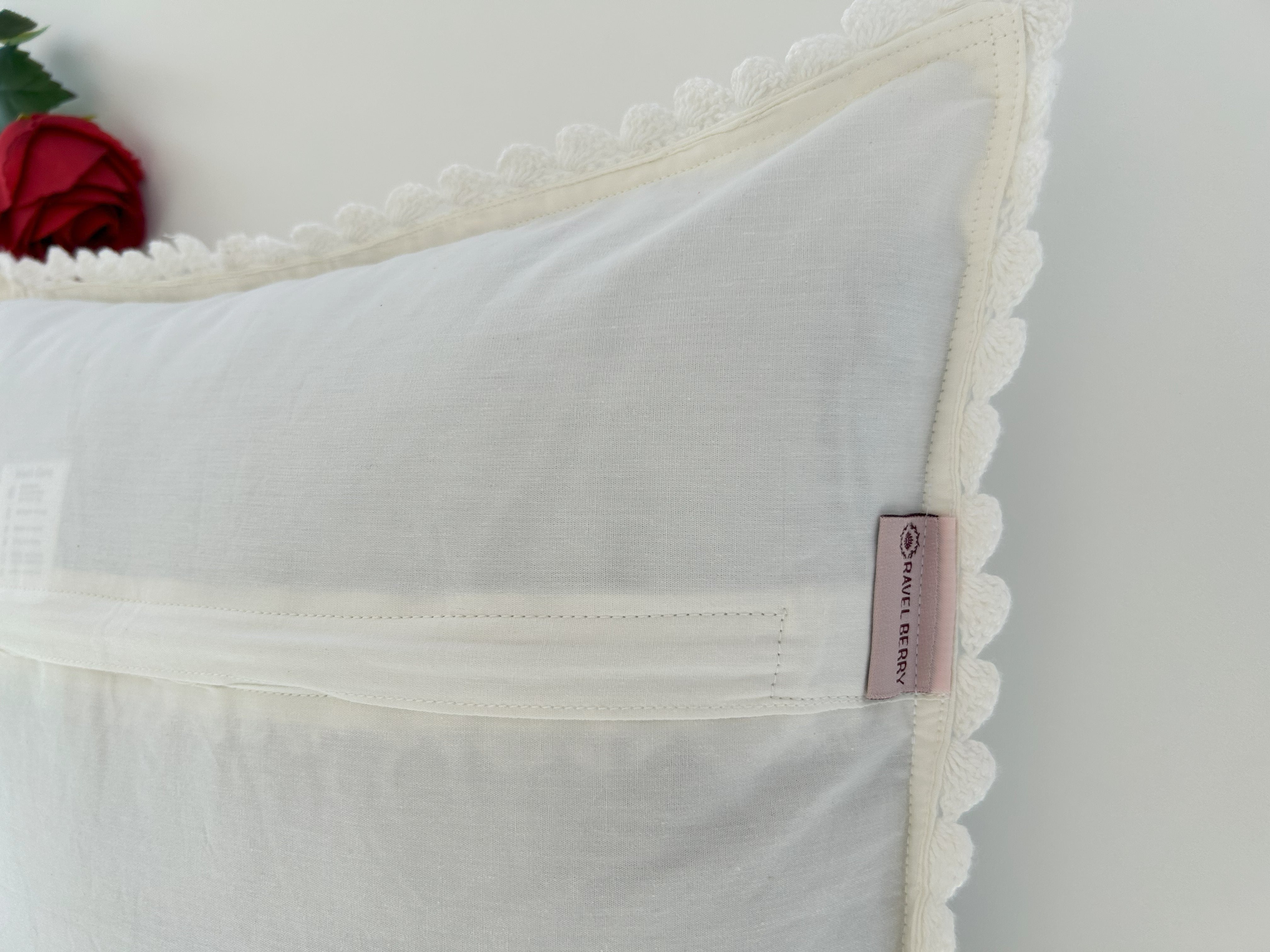 Half White Textured Crochet Cushion Cover – 16×16