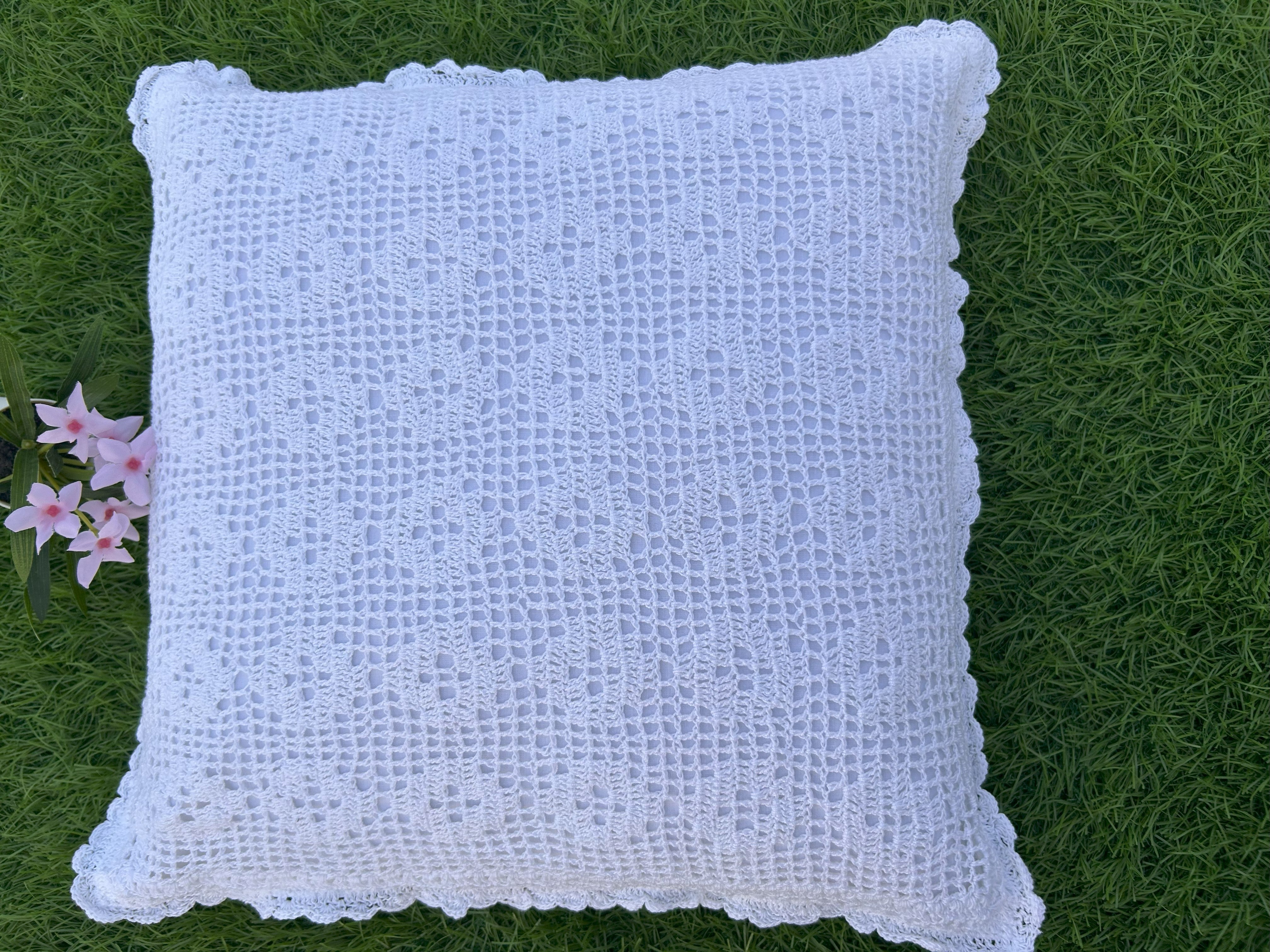 36 Diamond Crochet Cushion Cover – White – 16×16
