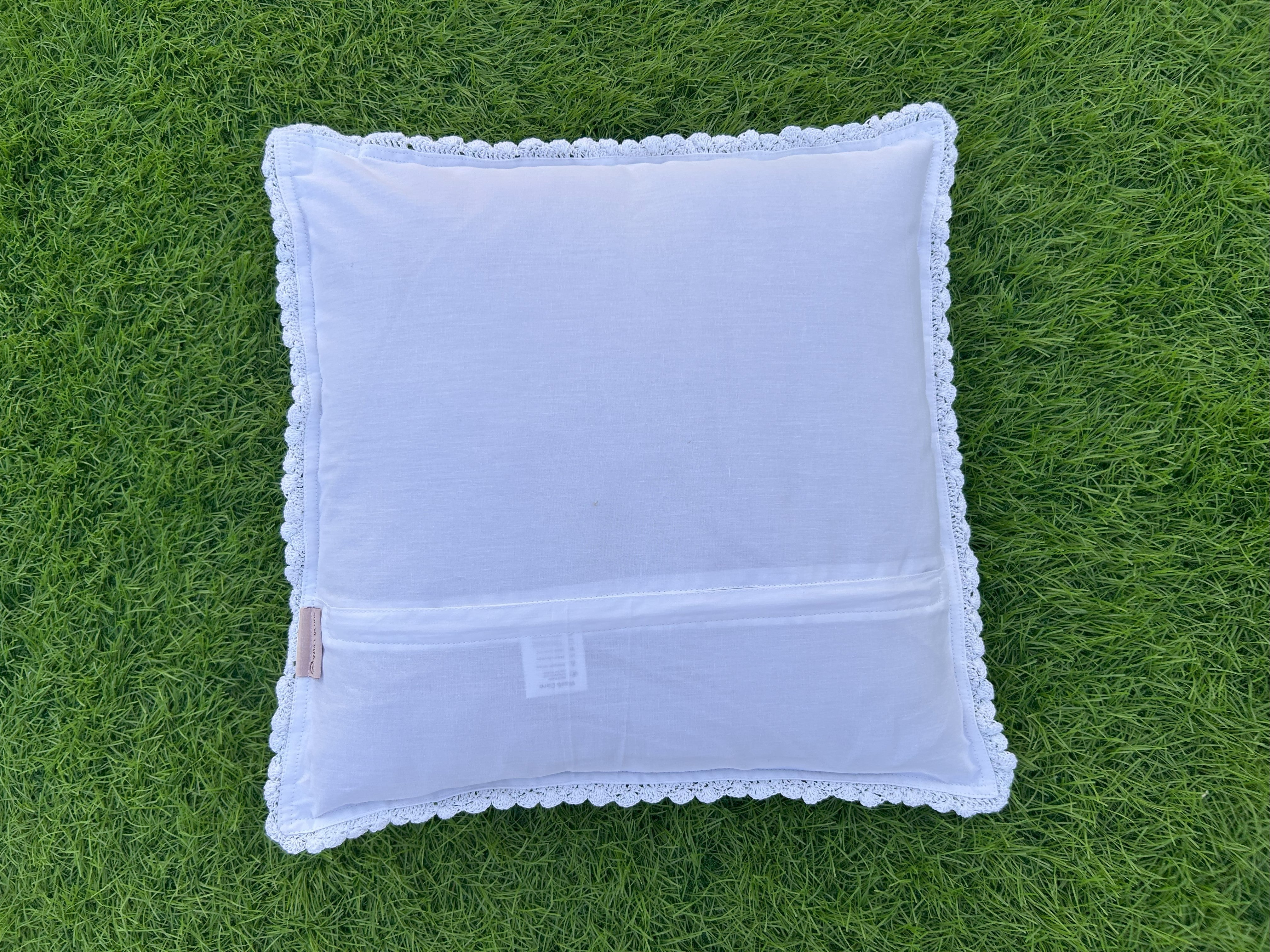 36 Diamond Crochet Cushion Cover – White – 16×16