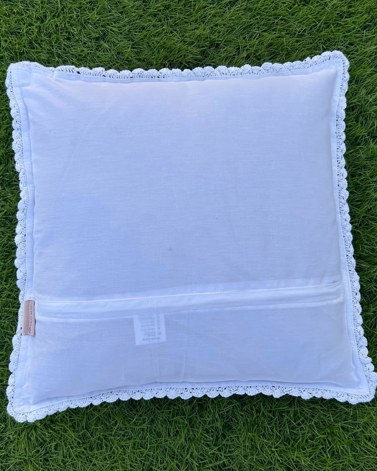 36 Diamond Crochet Cushion Cover – White – 16×16