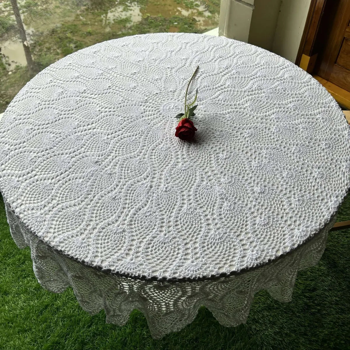 White Lace Round Table Topper (Centerpiece)