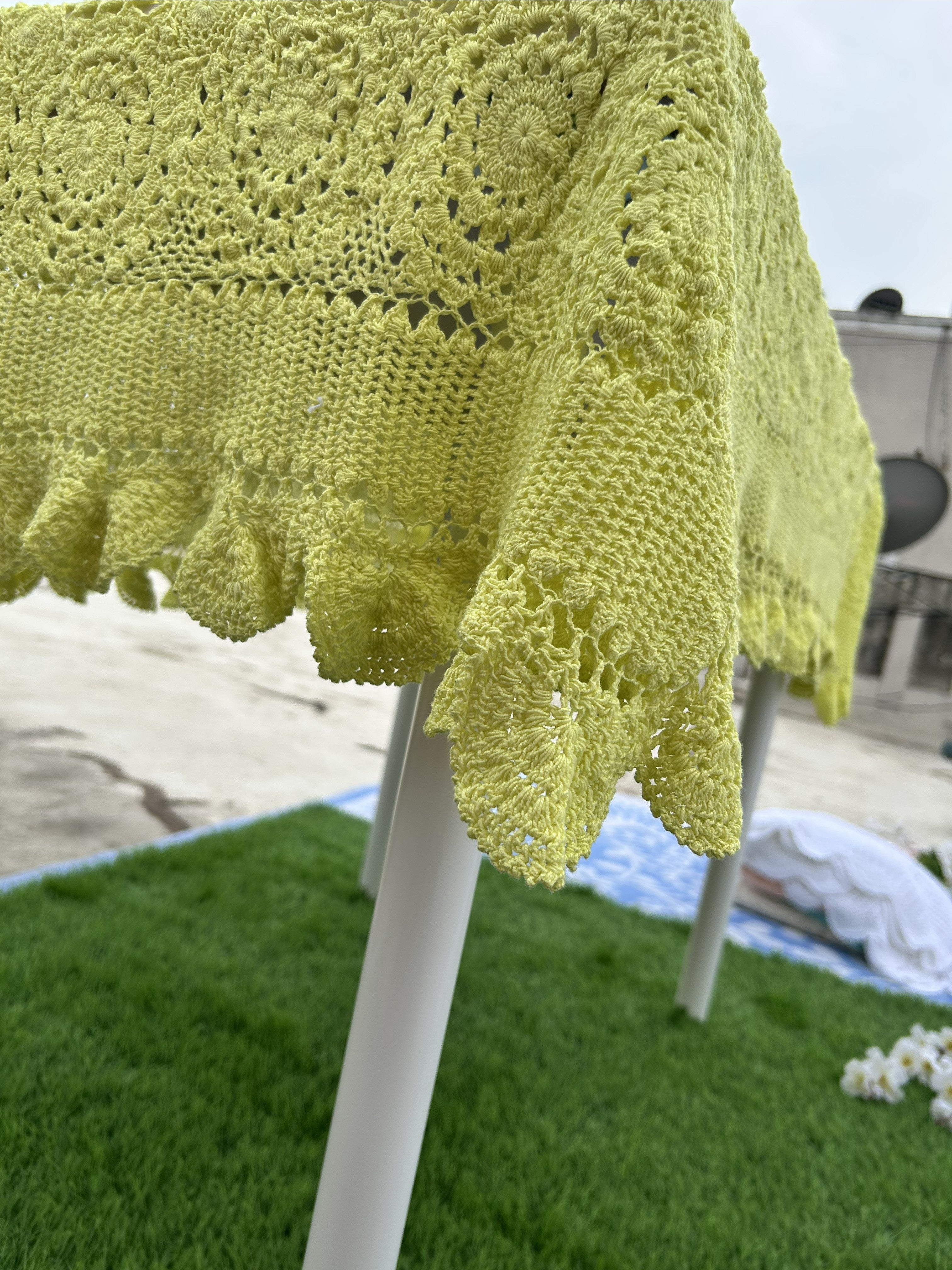 Crochet Tablecloths - Lemmon Yellow
