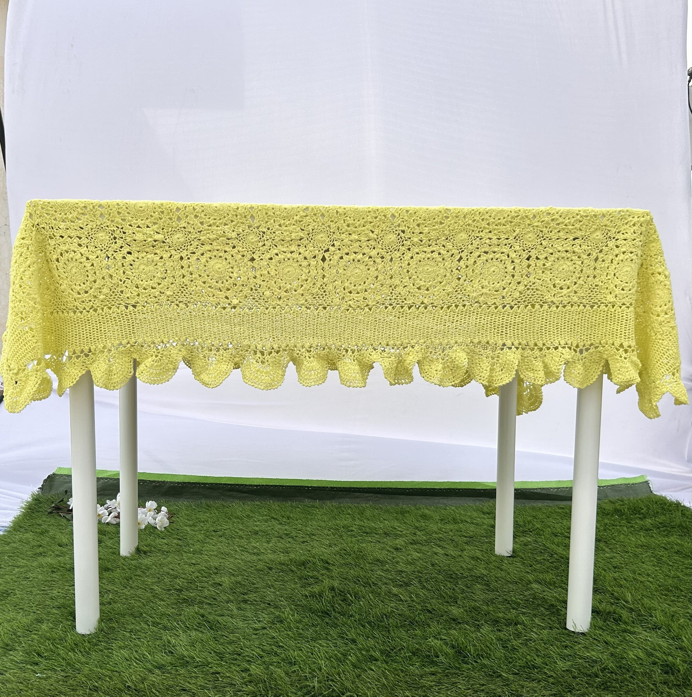 Crochet Tablecloths - Lemmon Yellow